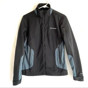 Columbia sport Light weight jacket Water resistant size M